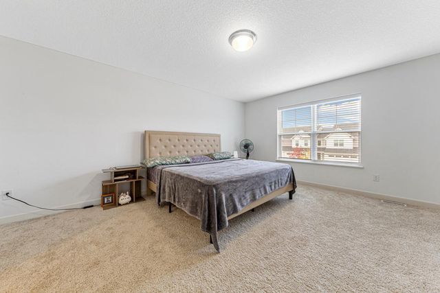 2006 Tyrone Drive, Shakopee, MN 55379