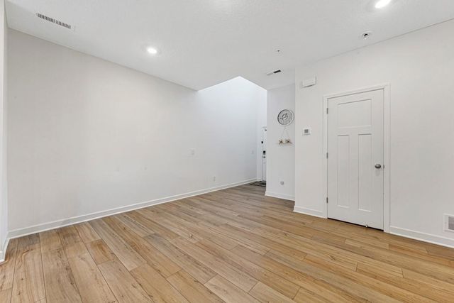 2006 Tyrone Drive, Shakopee, MN 55379