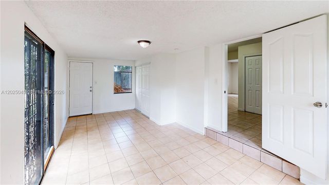 1664 SW 2nd Ct, Homestead, FL 33030