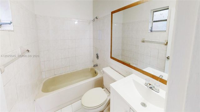 1664 SW 2nd Ct, Homestead, FL 33030