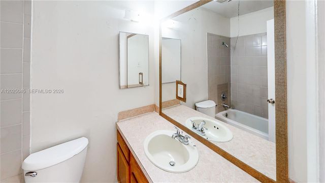 1664 SW 2nd Ct, Homestead, FL 33030