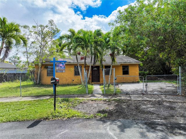 1664 SW 2nd Ct, Homestead, FL 33030