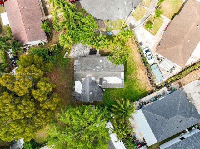 1664 SW 2nd Ct, Homestead, FL 33030