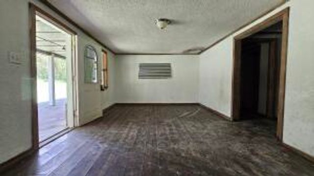 161 S Hughes Road, Lamar, AR 72846