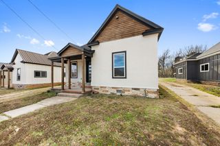 1269 Bonham Street, Paris, TX 75460