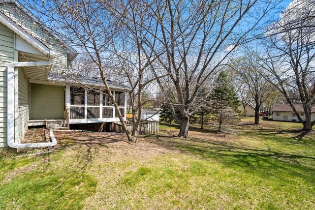 10644 Wellington Lane N, Maple Grove, MN 55369