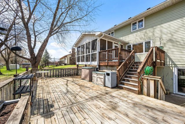 10644 Wellington Lane N, Maple Grove, MN 55369