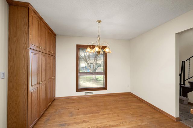 10644 Wellington Lane N, Maple Grove, MN 55369