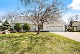 10644 Wellington Lane N, Maple Grove, MN 55369