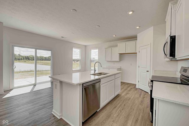 2057 Black Oak Drive, Shelbyville, IN 46176