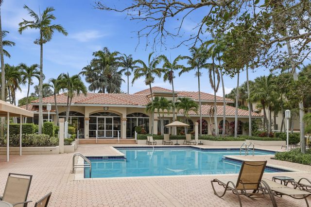 20101 Glenmoor Drive, West Palm Beach, FL 33409