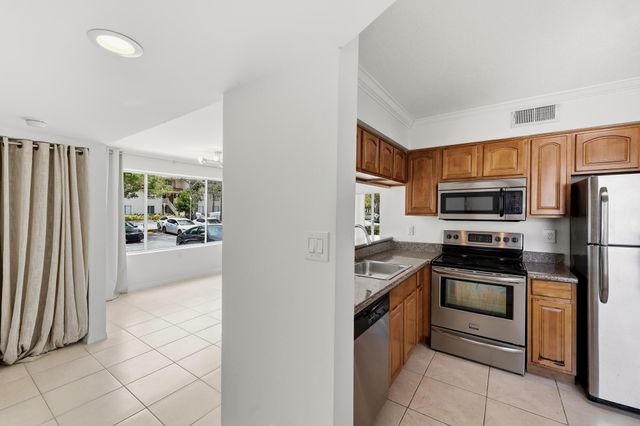 20101 Glenmoor Drive, West Palm Beach, FL 33409