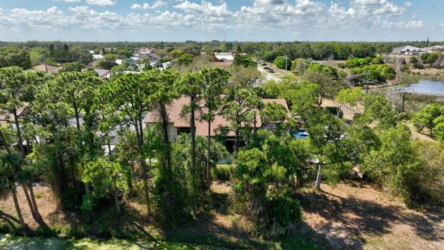 6531 SE Federal Highway H1-103, Stuart, FL 34997