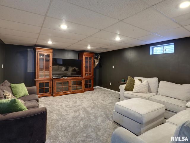 1433 Hemingway Drive, Quincy, IL 62305