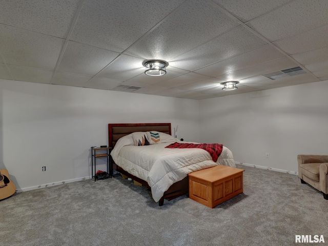 1433 Hemingway Drive, Quincy, IL 62305