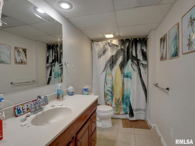 1433 Hemingway Drive, Quincy, IL 62305