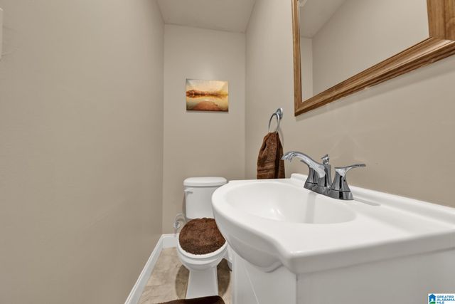 3024 MULGA LOOP ROAD, Birmingham, AL 35224