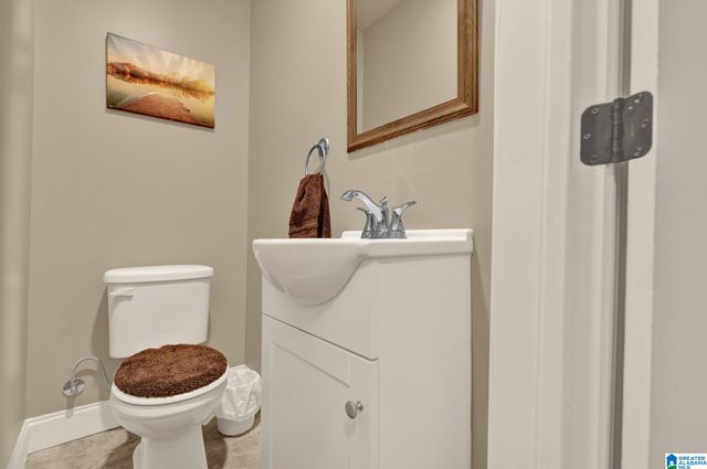 3024 MULGA LOOP ROAD, Birmingham, AL 35224