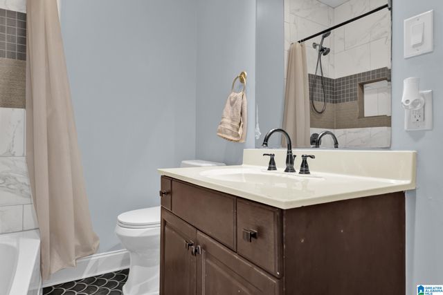 3024 MULGA LOOP ROAD, Birmingham, AL 35224