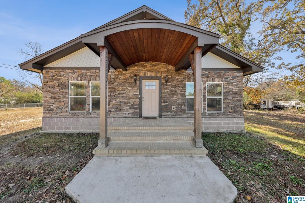 3024 MULGA LOOP ROAD, Birmingham, AL 35224