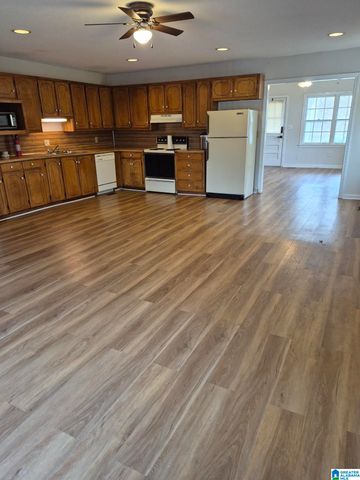 1710 GREENWOOD AVENUE, Clanton, AL 35045