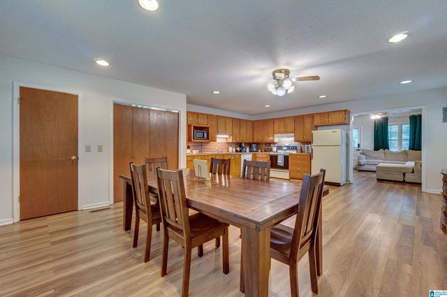 1710 GREENWOOD AVENUE, Clanton, AL 35045