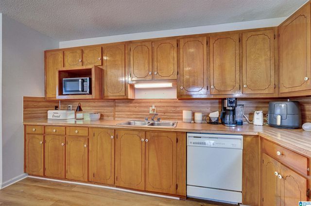 1710 GREENWOOD AVENUE, Clanton, AL 35045