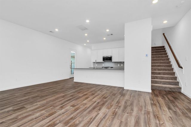 677 Royal Arch Drive, Conroe, TX 77304