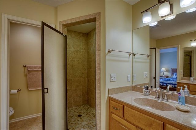 8014 Summit Street, Lenexa, KS 66215