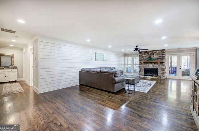 2253 Hills Creek Road, Taylorsville, GA 30178