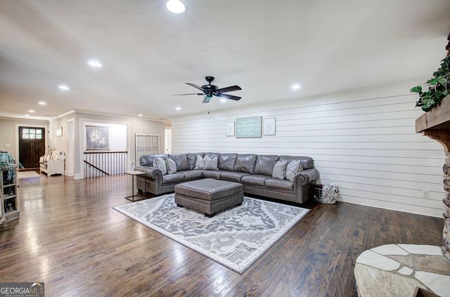 2253 Hills Creek Road, Taylorsville, GA 30178