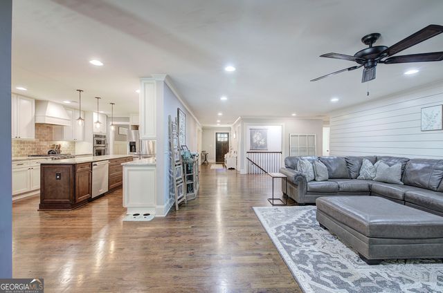 2253 Hills Creek Road, Taylorsville, GA 30178