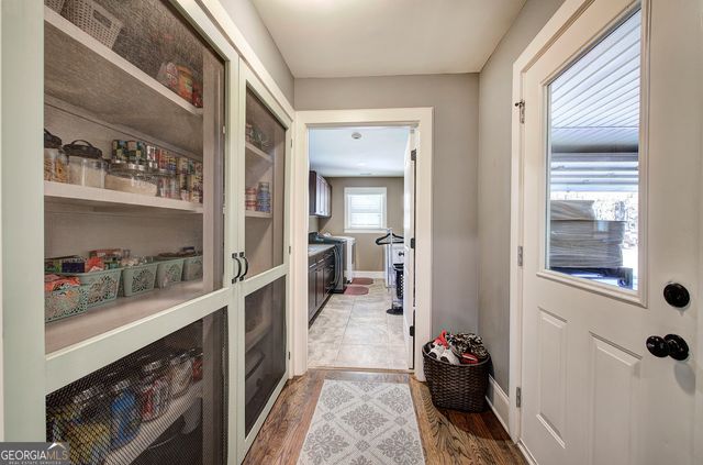 2253 Hills Creek Road, Taylorsville, GA 30178