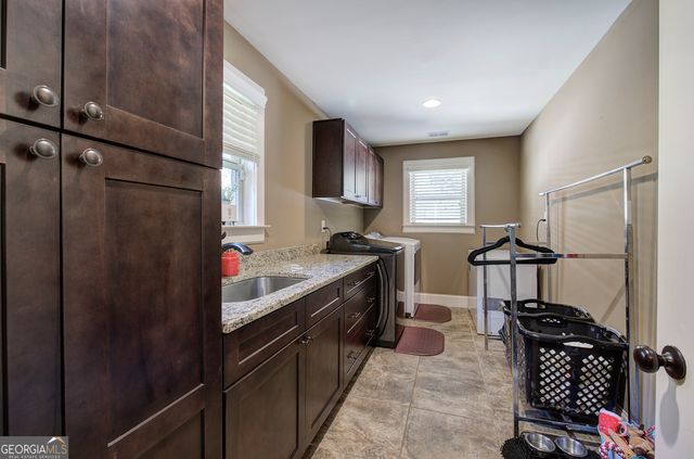 2253 Hills Creek Road, Taylorsville, GA 30178