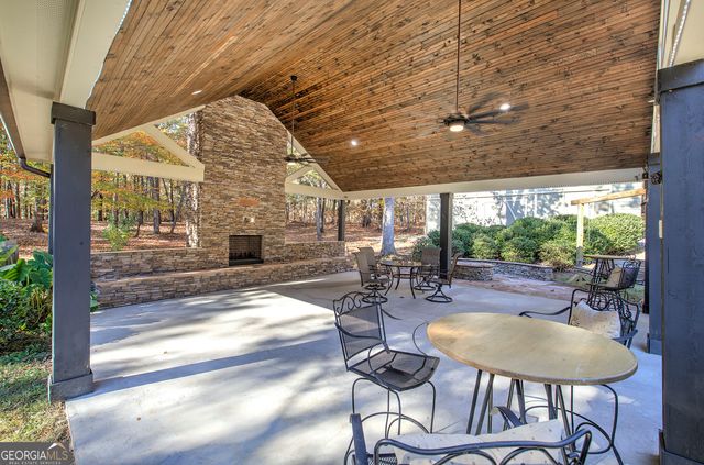 2253 Hills Creek Road, Taylorsville, GA 30178