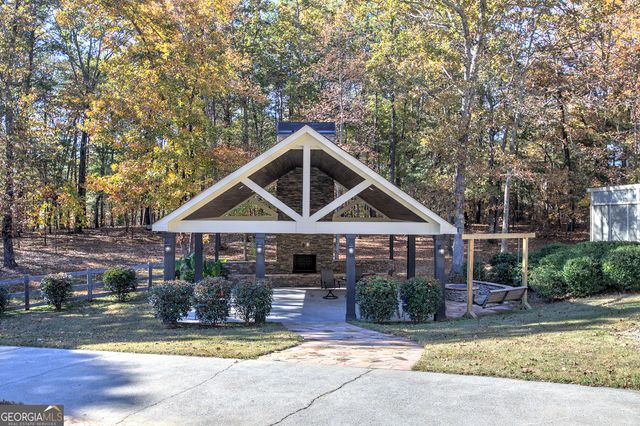 2253 Hills Creek Road, Taylorsville, GA 30178