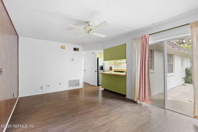 8028 TRIUMPH Lane S, Jacksonville, FL 32244