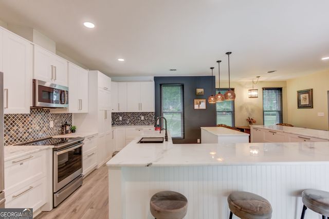 151 Pine Forest Drive, Lawrenceville, GA 30046