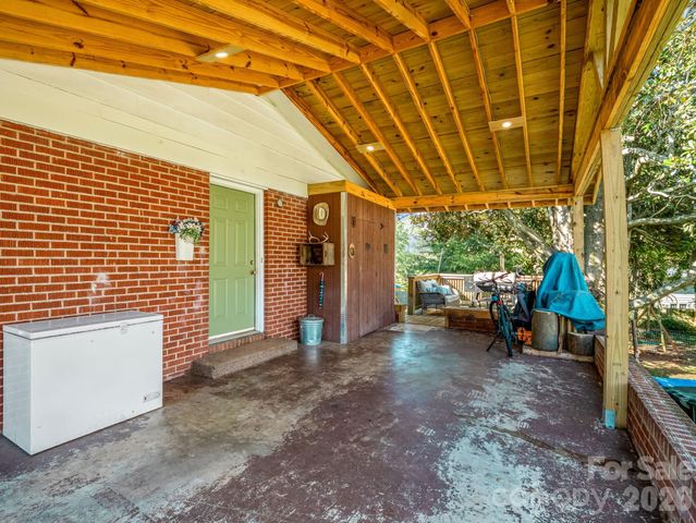 275 Tanner Street, Rutherfordton, NC 28139
