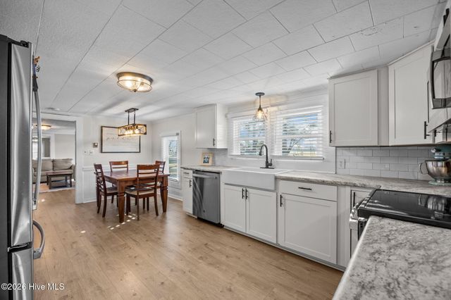 5947 Elks Road, Grimesland, NC 27837