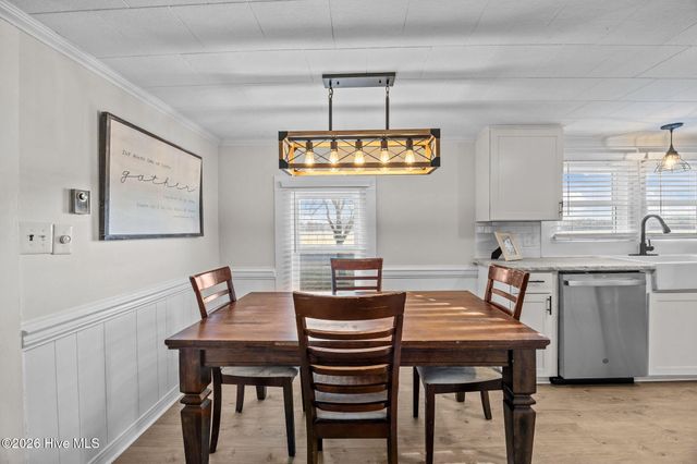 5947 Elks Road, Grimesland, NC 27837