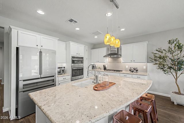 13357 W MAYBERRY Trail, Peoria, AZ 85383