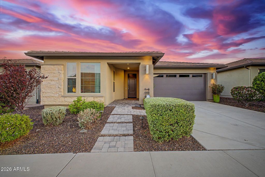 13357 W MAYBERRY Trail, Peoria, AZ 85383