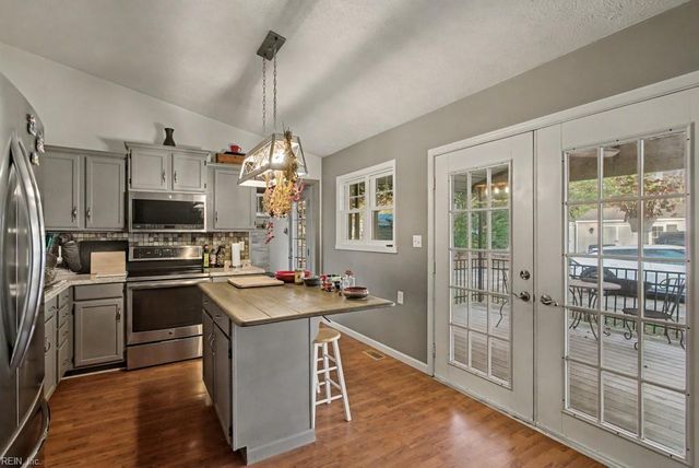 6253 Adams Hunt DR, Williamsburg, VA 23188