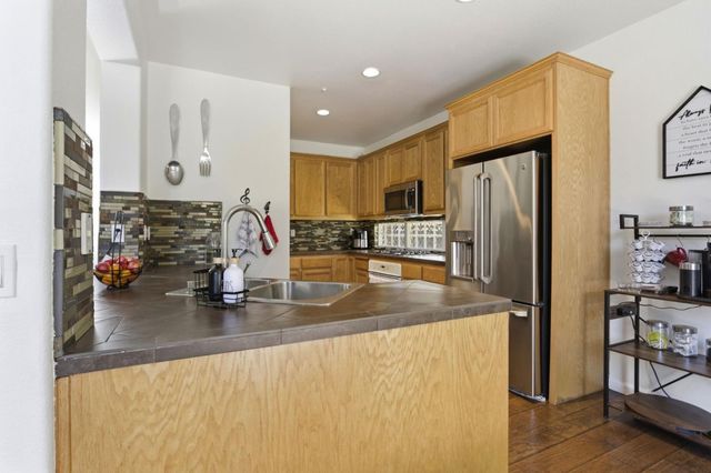 1979 Bradbury Street, Salinas, CA 93906