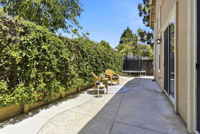 1979 Bradbury Street, Salinas, CA 93906