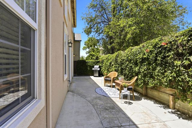 1979 Bradbury Street, Salinas, CA 93906