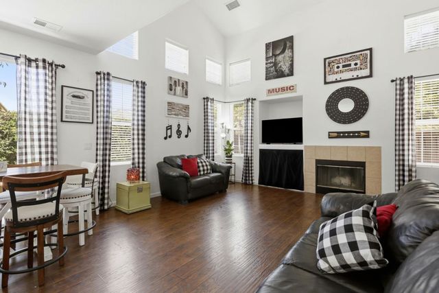 1979 Bradbury Street, Salinas, CA 93906