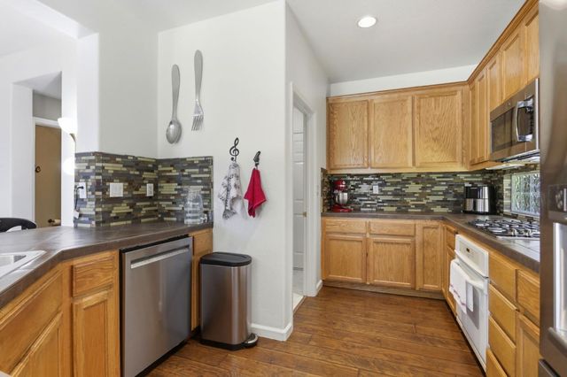 1979 Bradbury Street, Salinas, CA 93906