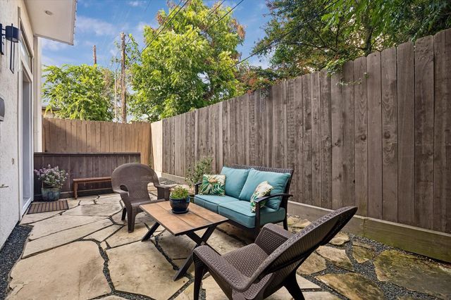 2007 Brun Street C, Houston, TX 77019